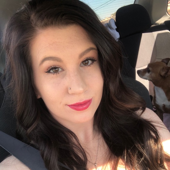 Meet your Posher, Kimberlee - Picture 1 of 1